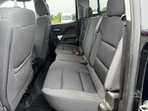 Used 2017 Chevrolet Silverado 1500 LT w/ Midnight Edition AWD/4WD image 19