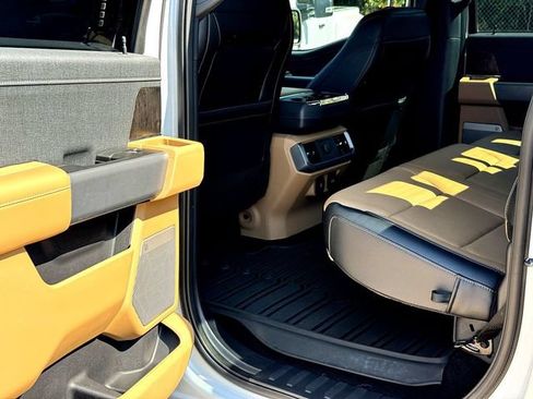 Used 2022 Ford F150 Lariat AWD/4WD image 22