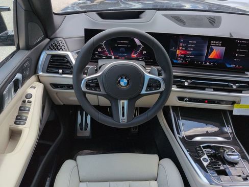 New 2027 BMW X7 M60i AWD/4WD image 16
