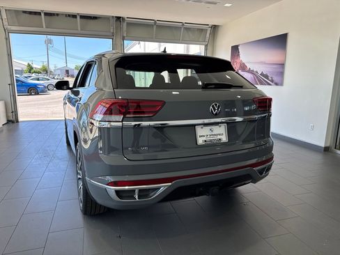 Used 2023 Volkswagen Atlas Cross Sport SEL Premium R-Line AWD/4WD image 6