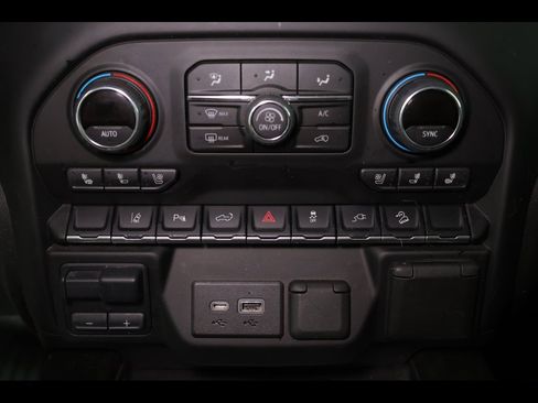 Used 2022 Chevrolet Silverado 2500 High Country w/ Z71 Off-Road Package image 29