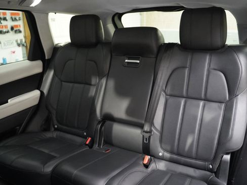 Used 2016 Land Rover Range Rover Sport HSE AWD/4WD image 34