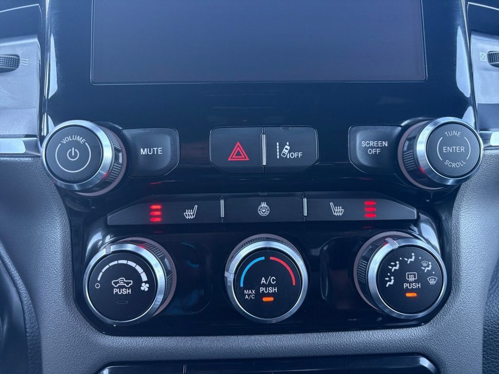 New 2026 RAM 1500 Big Horn AWD/4WD image 25