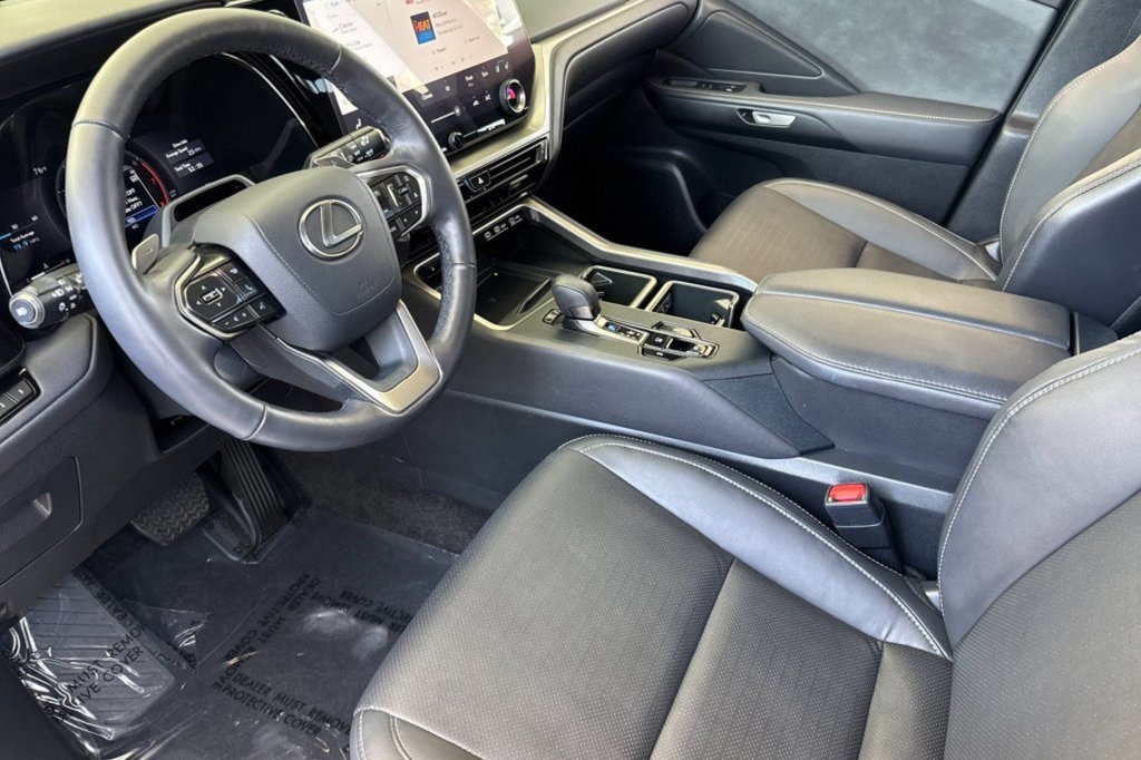 Used 2024 Lexus TX 350 FWD w/ Technology Package image 10