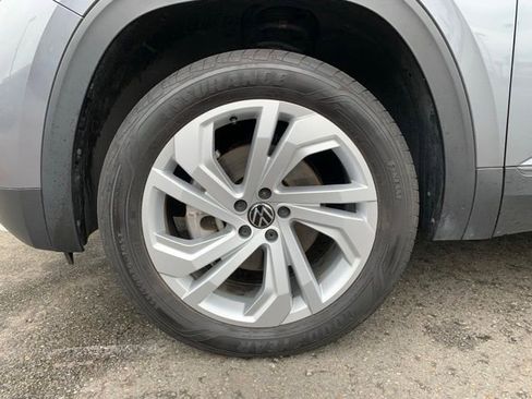 Used 2023 Volkswagen Atlas SE AWD/4WD image 11