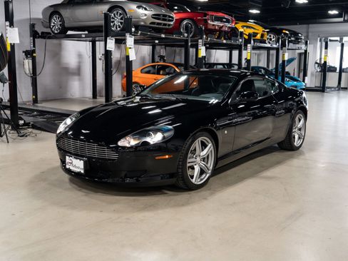 Used 2007 Aston Martin DB9 Coupe image 1