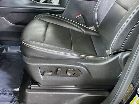 Used 2021 GMC Yukon SLT AWD/4WD image 24