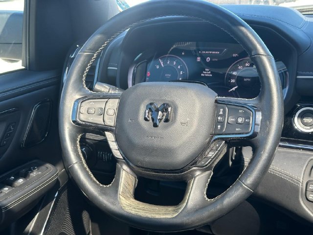 Used 2025 RAM 1500 Limited AWD/4WD image 18