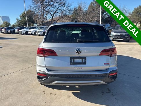 Used 2023 Volkswagen Taos S image 6