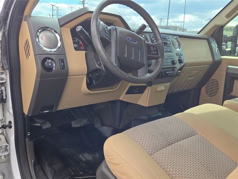 Used 2015 Ford F350 XLT w/ XLT Interior Package AWD/4WD image 23