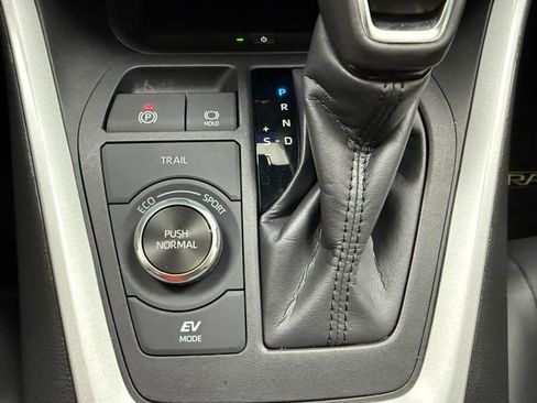 Used 2024 Toyota RAV4 XLE Premium w/ Weather Package image 21