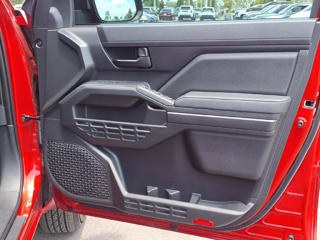 Used 2024 Toyota Tacoma SR AWD/4WD image 13