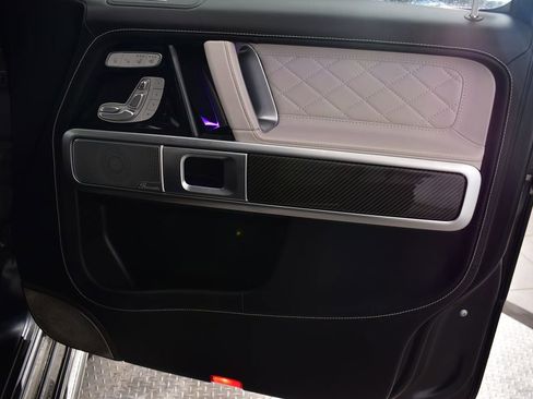 Certified 2022 Mercedes-Benz G 63 AMG 4MATIC image 42