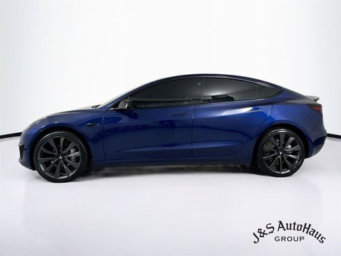Used 2023 Tesla Model 3 Standard Range RWD image 4