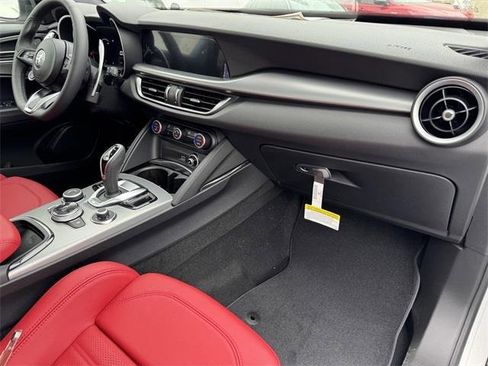 New 2025 Alfa Romeo Stelvio Sprint w/ Veloce Package image 8