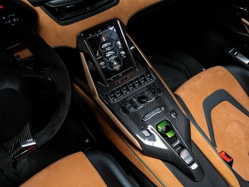 Used 2021 Lamborghini Sian Roadster AWD/4WD image 37