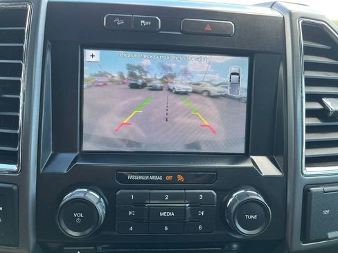 Used 2016 Ford F150 XLT w/ Equipment Group 302A Luxury AWD/4WD image 14