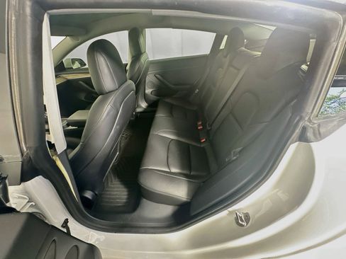 Used 2021 Tesla Model 3 Standard Range Plus RWD image 25