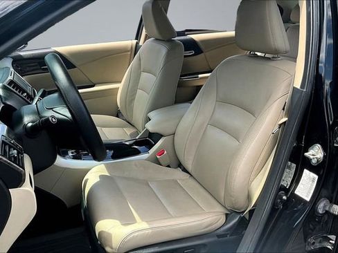 Used 2016 Honda Accord EX-L image 21