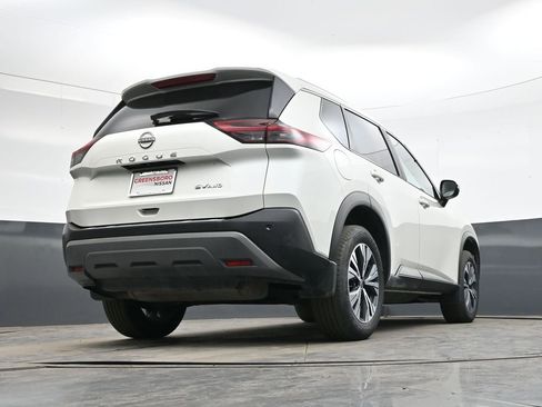 Used 2023 Nissan Rogue SV w/ SV Premium Package image 35