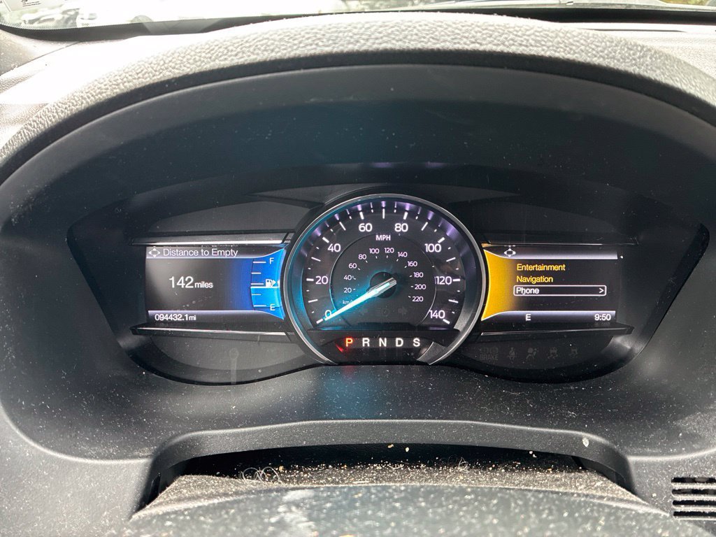 Used 2018 Ford Explorer Limited w/ Equipment Group 301A AWD/4WD image 13