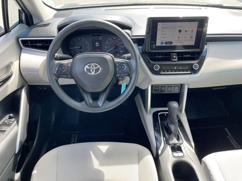 Certified 2023 Toyota Corolla Cross L AWD/4WD image 10
