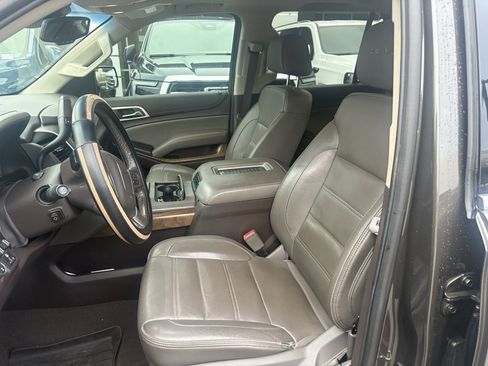 Used 2019 GMC Yukon Denali w/ Denali Ultimate Package image 13
