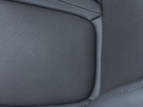 Used 2019 Jeep Cherokee Limited AWD/4WD image 19