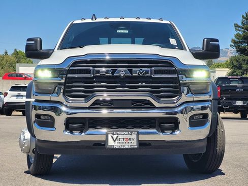 New 2026 RAM 5500 Tradesman AWD/4WD image 2
