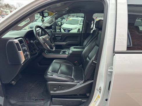 Used 2019 Chevrolet Silverado 2500 LT image 23