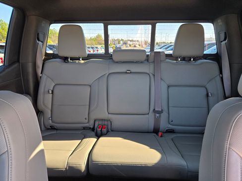 Used 2020 GMC Sierra 1500 SLT w/ SLT Premium Plus Package image 13