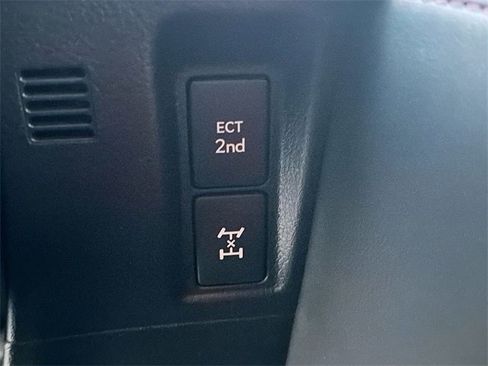 Used 2022 Lexus GX 460 Luxury image 31