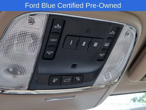 Used 2017 Jeep Grand Cherokee Limited w/ Luxury Group II AWD/4WD image 28