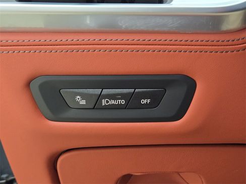 Used 2025 BMW X5 M Competition w/ Executive Package image 42