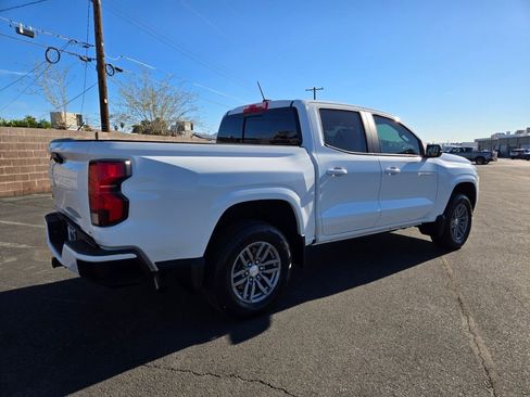 Certified 2024 Chevrolet Colorado LT w/ LT Convenience Package image 5