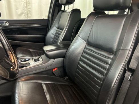 Used 2020 Jeep Grand Cherokee Limited X image 9