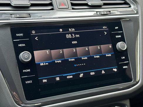 Used 2023 Volkswagen Tiguan SE image 19