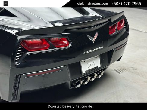 Used 2014 Chevrolet Corvette Stingray Coupe w/ 3LT Preferred Equipment Group image 17