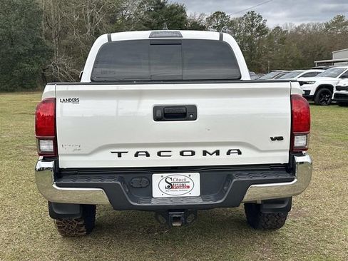 Used 2023 Toyota Tacoma SR5 image 4