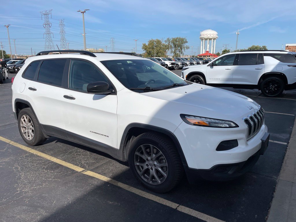 Used 2017 Jeep Cherokee Sport FWD image 6