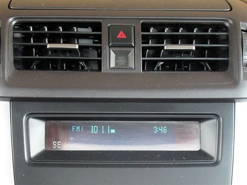 Used 2011 Ford Fusion SE w/ 202A Rapid Spec Order Code image 23