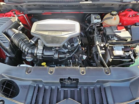 Used 2019 Chevrolet Blazer RS w/ LPO, Cargo Package image 15