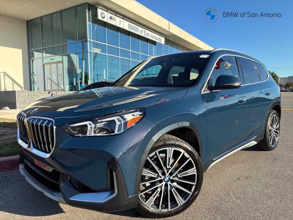 Certified 2026 BMW X1 xDrive28i w/ Technology Package AWD/4WD image 1
