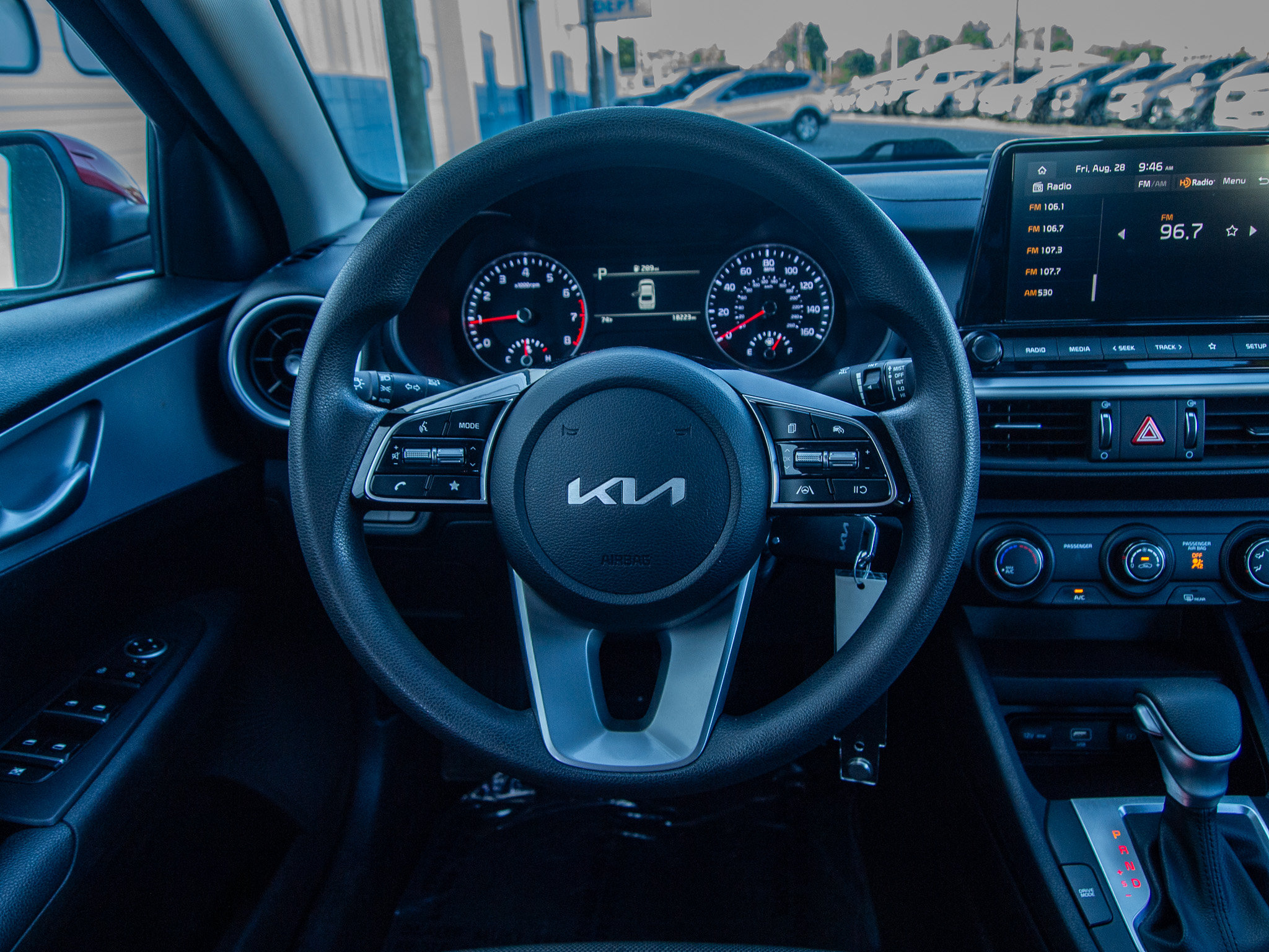 Used 2024 Kia Forte LXS w/ LXS Technology Package FWD image 21