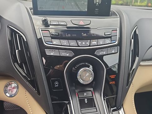 Certified 2023 Acura RDX FWD w/ Technology Package image 24