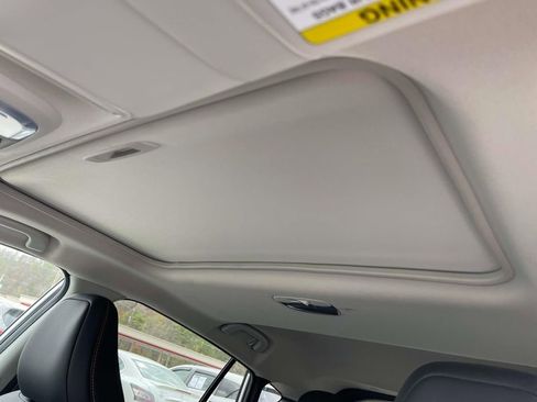 Used 2025 Subaru Crosstrek 2.5i Limited w/ Crosstrek Mirror Package image 30