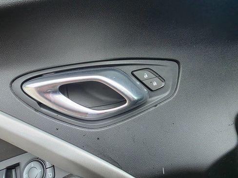 Used 2021 Chevrolet Camaro LT image 11