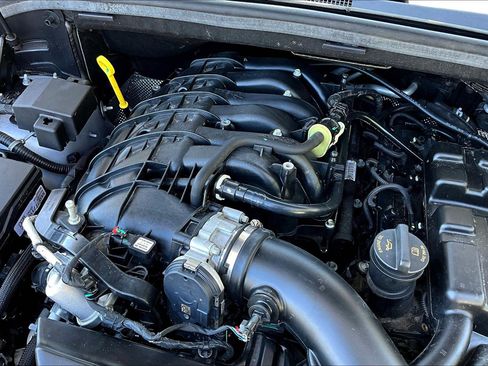 Used 2024 Dodge Durango GT AWD/4WD image 33