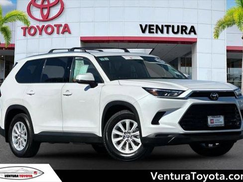 Certified 2024 Toyota Grand Highlander XLE image 1