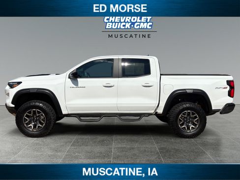Used 2024 Chevrolet Colorado ZR2 w/ ZR2 Convenience Package III AWD/4WD image 2